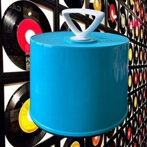 60’s Vintage Disk-Go-Case ~ (7”) Vinyl Record Collection Sky Blue Portable Case
